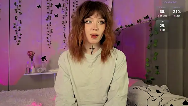 Snapshot of RileyVice chatting on 11-29-25, 09:01 RileyVice online show from 11-29-25, 09:01