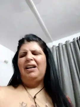 Snapshot of Jann_Riya333 chatting on 06-29-26, 08:20 Jann Riya333 online show from 06-29-26, 08:20