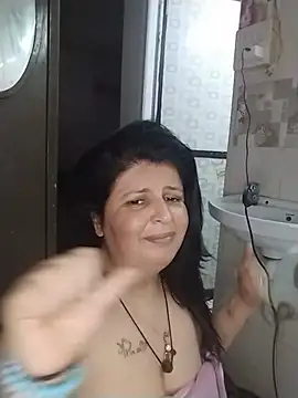 Snapshot of Jann_Riya333 chatting on 07-17-26, 07:26 Jann Riya333 online show from 07-17-26, 07:26