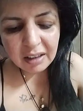 Snapshot of Jann_Riya333 chatting on 07-26-26, 02:42 Jann Riya333 online show from 07-26-26, 02:42