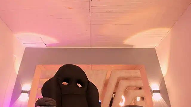 BellaBoobs  online show from 04-08-26, 07:47