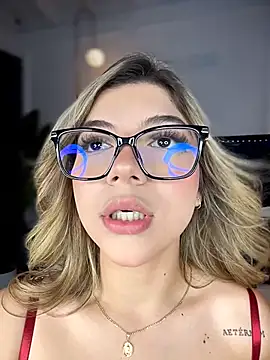 Snapshot of AngelBlushXXX chatting on 02-19-26, 09:33 AngelBlushXXX online show from 02-19-26, 09:33