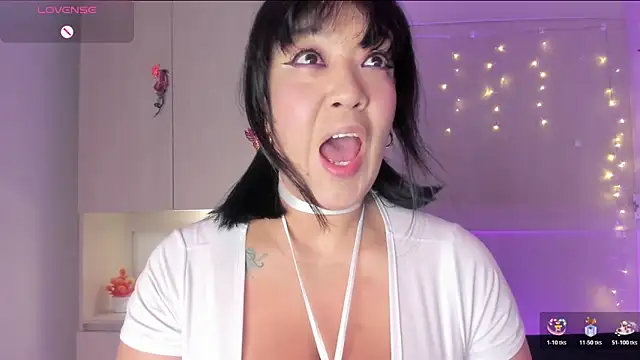 Snapshot of VickyRuiz_ chatting on 06-10-26, 07:57 VickyRuiz online show from 06-10-26, 07:57