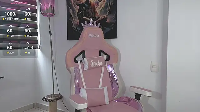 Snapshot of isabella_pearl_ chatting on 02-13-26, 08:16 isabella pearl online show from 02-13-26, 08:16