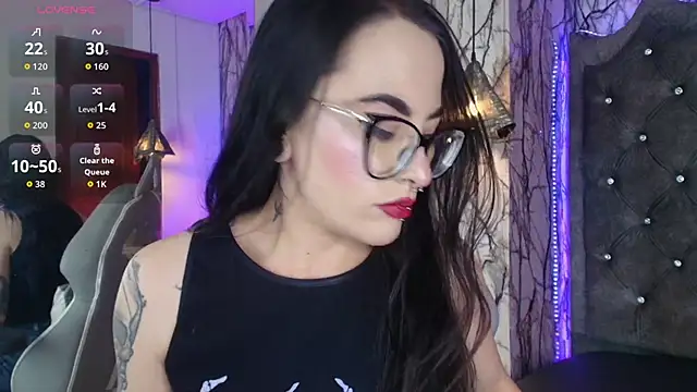 Snapshot of Zami_Escobar_of chatting on 10-07-25, 06:38 Zami Escobar of online show from 10-07-25, 06:38