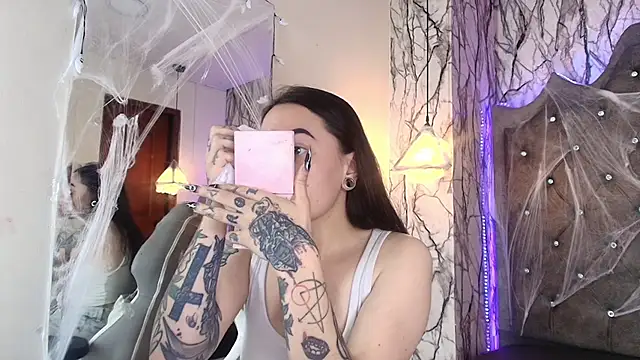 Snapshot of Zami_Escobar_of chatting on 11-08-25, 06:40 Zami Escobar of online show from 11-08-25, 06:40