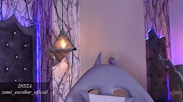 Zami Escobar of online show from 02-03-26, 05:18