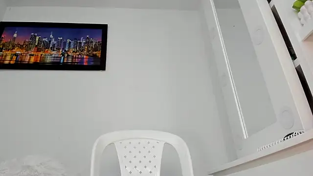 Ms lunaRose online show from 05-19-26, 01:56