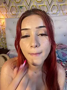 Snapshot of Ashly_cutee chatting on 05-20-26, 09:43 Ashly cutee online show from 05-20-26, 09:43