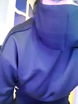 lilyan12 online show from 04-18-26, 12:14