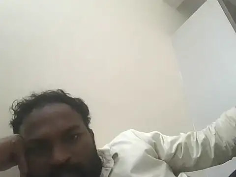 Snapshot of king_godgm chatting on 10-15-25, 03:56 king godgm online show from 10-15-25, 03:56