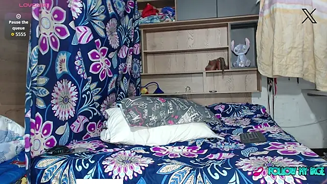 Snapshot of luisafe2025 chatting on 09-30-25, 01:38 luisafe2025 online show from 09-30-25, 01:38