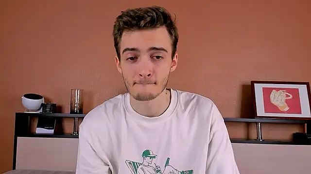 spider    man online show from 09-09-25, 01:21