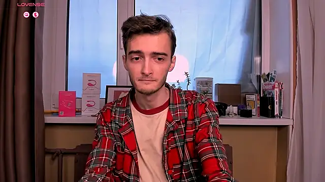 spider    man online show from 09-27-25, 01:05