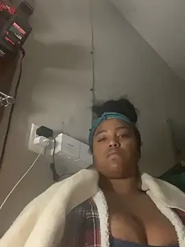 princesslivv online show from 10-29-25, 08:27