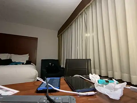 princesslivv online show from 02-11-26, 04:28