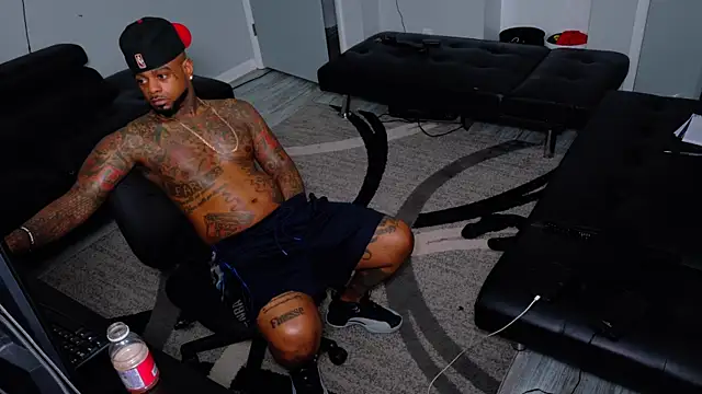 SLANGONDEMHOES online show from 04-09-26, 06:30