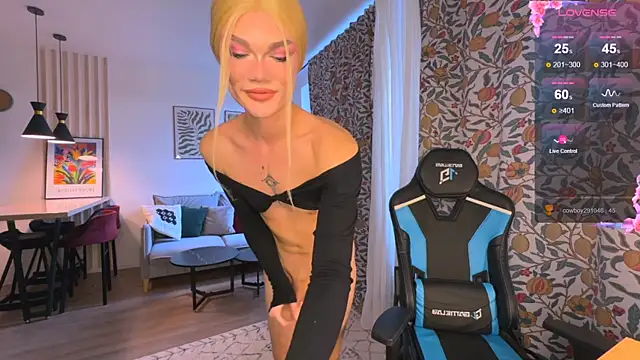 Snapshot of my-muse chatting on 09-20-25, 01:01 my-muse online show from 09-20-25, 01:01