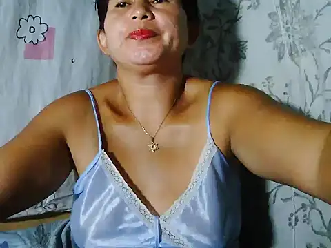 Snapshot of sweet_candiceee chatting on 12-04-25, 06:38 sweet candiceee online show from 12-04-25, 06:38