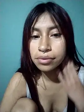 Pocahontas tw online show from 11-12-25, 01:50