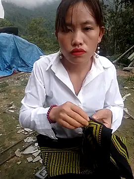 Snapshot of rubi_bae chatting on 05-05-26, 01:24 rubi bae online show from 05-05-26, 01:24