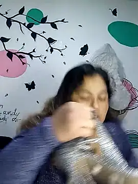 curvy diva  online show from 11-06-25, 09:43