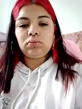 snow belle online show from 02-19-26, 01:29