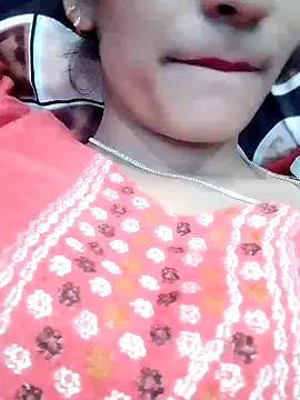 Snapshot of Pahadi_couple chatting on 10-03-25, 07:49 Pahadi couple online show from 10-03-25, 07:49