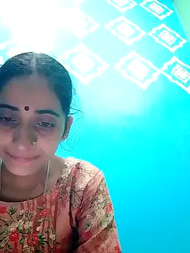 Snapshot of Pahadi_couple chatting on 10-10-25, 04:44 Pahadi couple online show from 10-10-25, 04:44