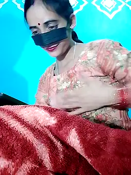 Snapshot of Pahadi_couple chatting on 11-11-25, 05:29 Pahadi couple online show from 11-11-25, 05:29