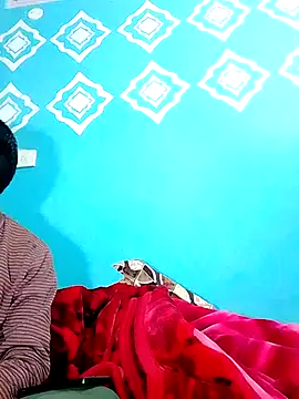 Snapshot of Pahadi_couple chatting on 11-14-25, 07:18 Pahadi couple online show from 11-14-25, 07:18