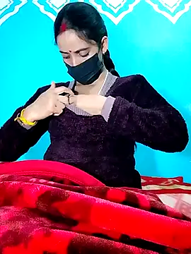 Snapshot of Pahadi_couple chatting on 11-25-25, 08:25 Pahadi couple online show from 11-25-25, 08:25