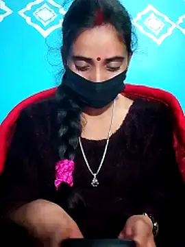 Snapshot of Pahadi_couple chatting on 11-26-25, 08:48 Pahadi couple online show from 11-26-25, 08:48