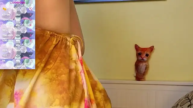 Snapshot of MauraSpurrier chatting on 10-03-25, 06:49 MauraSpurrier online show from 10-03-25, 06:49