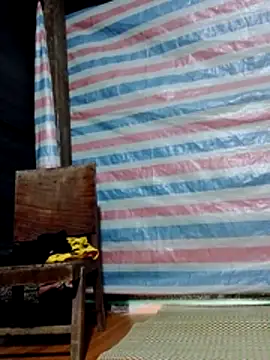 Snapshot of Georgia_here chatting on 12-04-25, 12:42 Georgia here online show from 12-04-25, 12:42