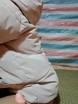 Snapshot of Georgia_here chatting on 12-20-25, 01:45 Georgia here online show from 12-20-25, 01:45