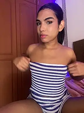 VeronicaSaenzx online show from 03-12-26, 04:35