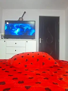 Fluturas2 online show from 09-20-25, 10:33