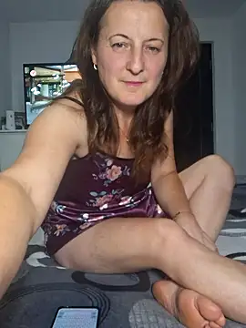 Fluturas2 online show from 09-25-25, 06:33