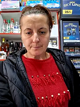 Fluturas2 online show from 10-28-25, 02:31