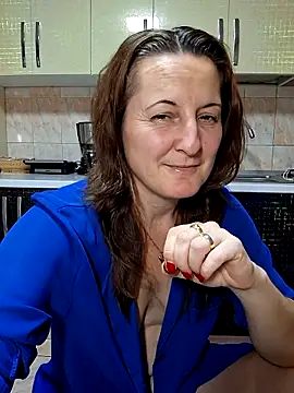 Fluturas2 online show from 11-14-25, 09:46