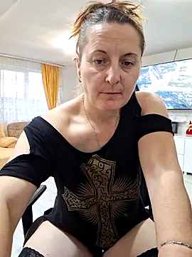 Fluturas2 online show from 12-01-25, 01:16