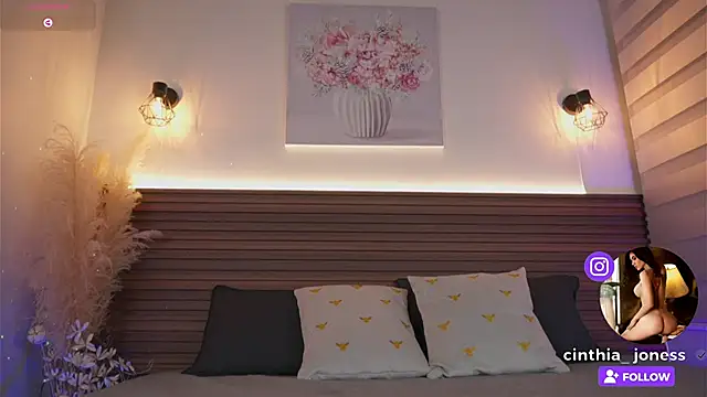 Snapshot of cinthia_jones2 chatting on 11-06-25, 07:09 cinthia jones2 online show from 11-06-25, 07:09