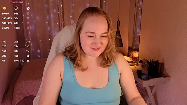Snapshot of Kitty_Rest_ chatting on 04-19-26, 06:10 Kitty Rest online show from 04-19-26, 06:10