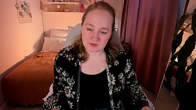 Snapshot of Kitty_Rest_ chatting on 05-08-26, 02:33 Kitty Rest online show from 05-08-26, 02:33