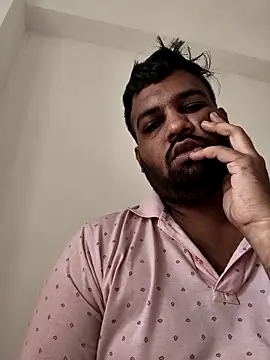 Snapshot of vinay_smalldick chatting on 05-15-26, 11:34 vinay smalldick online show from 05-15-26, 11:34