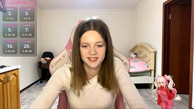 VibeQueenLucy online show from 09-11-25, 04:07