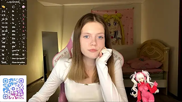 VibeQueenLucy online show from 10-07-25, 03:31