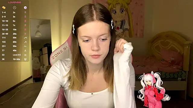 VibeQueenLucy online show from 10-26-25, 02:12