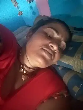 Snapshot of Hansini_Gowda chatting on 09-16-25, 06:25 Hansini Gowda online show from 09-16-25, 06:25